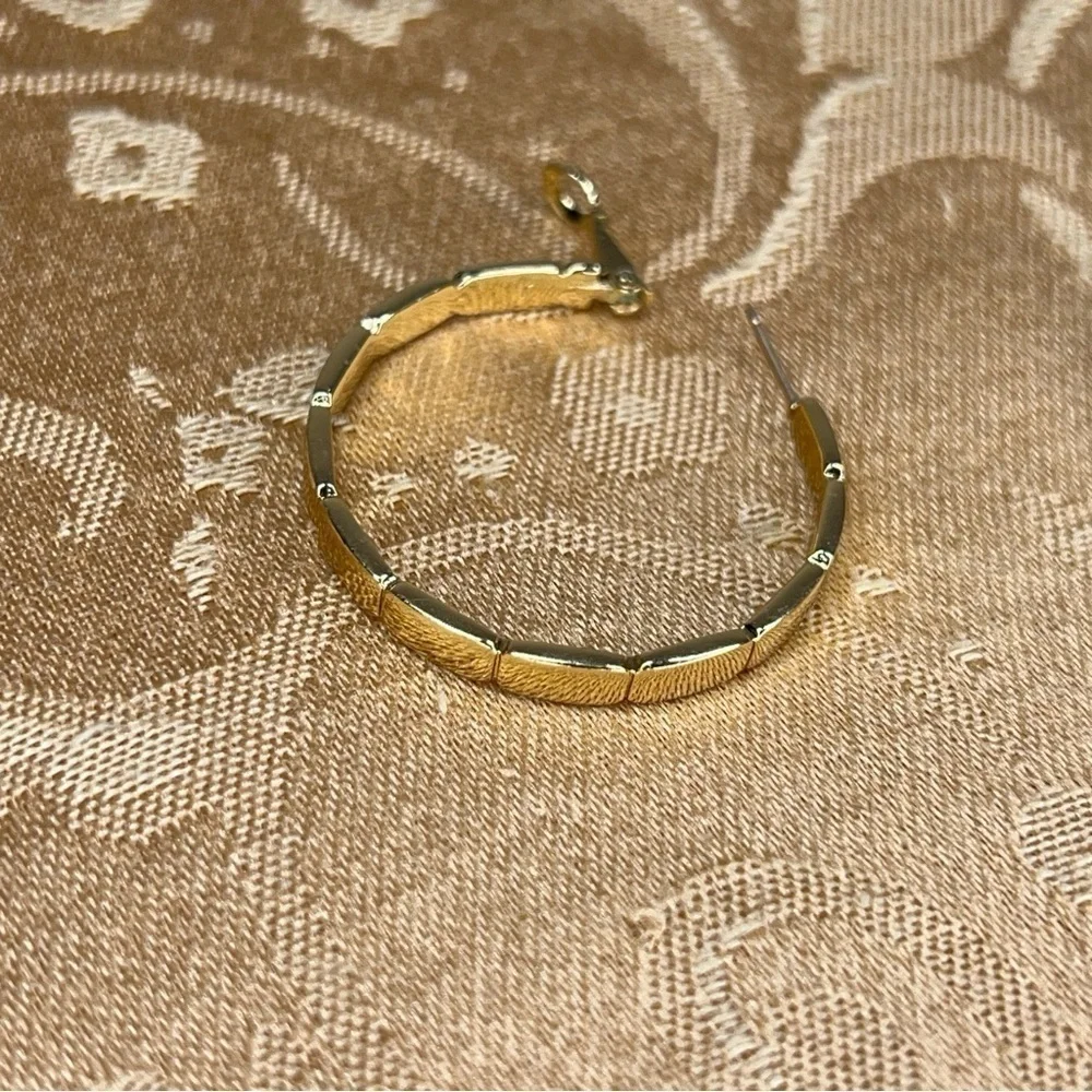 GOLD HOOP EARRINGS CLASSIC ELEGANT BAMBOO TEXTURED